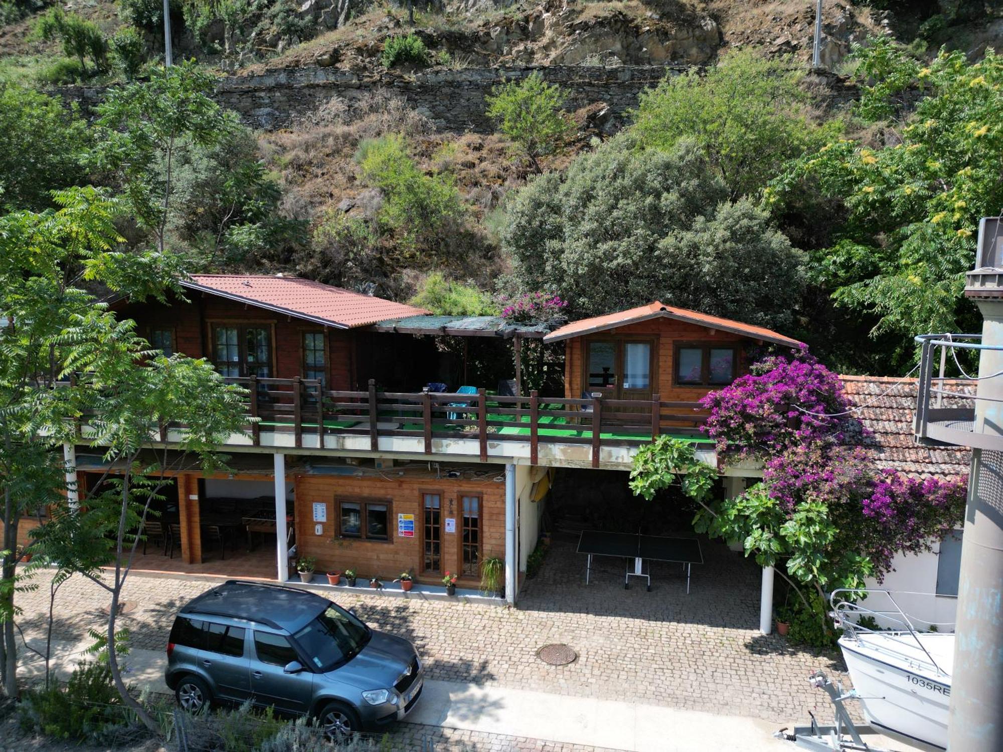 Douro Yacht Charter & Bungalows Sao Joao da Pesqueira Exterior photo