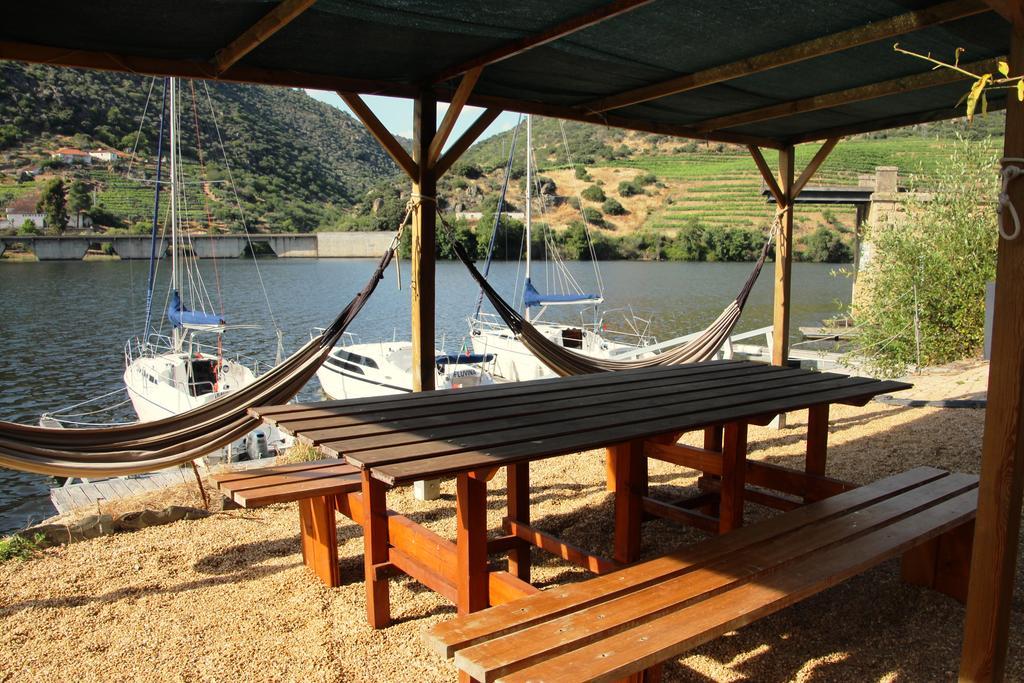 Douro Yacht Charter & Bungalows Sao Joao da Pesqueira Exterior photo